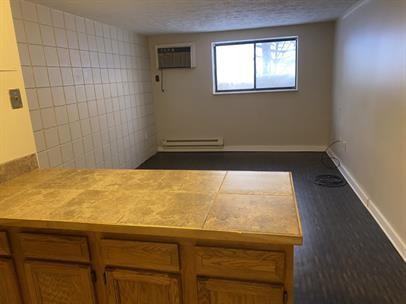 1126 W 4th St - Photo 7 of 22