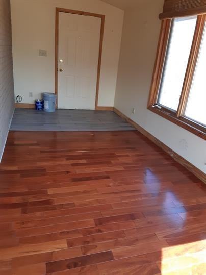 39 West Ave South - Photo 2 of 9