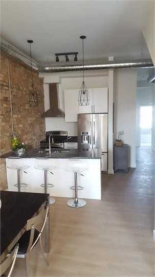 185-187 King St East - Photo 2 of 11