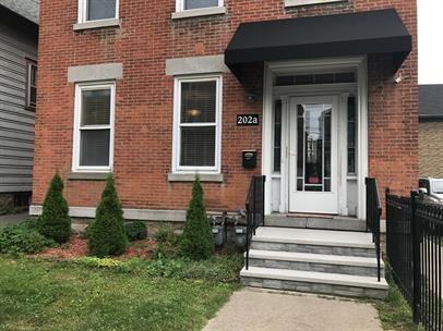 202 North Townsend Street - Photo 2 of 50