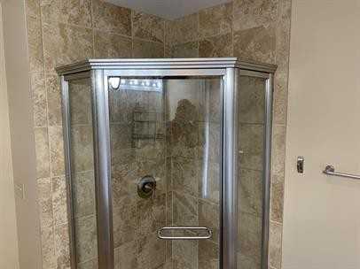 202 North Townsend Street - Photo 3 of 50