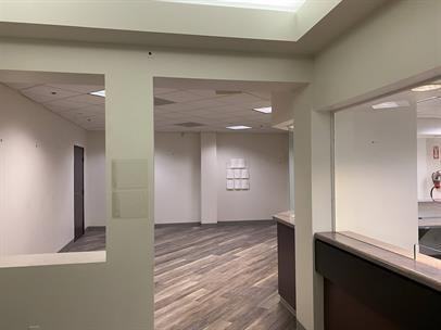 2660 E Main Street - Photo 2 of 32