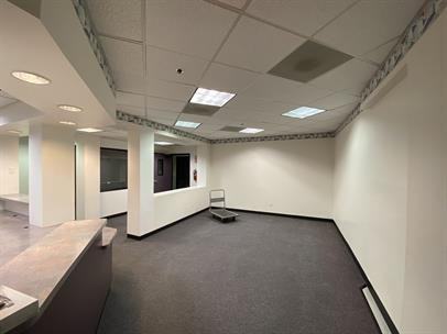 2660 E Main Street - Photo 5 of 32