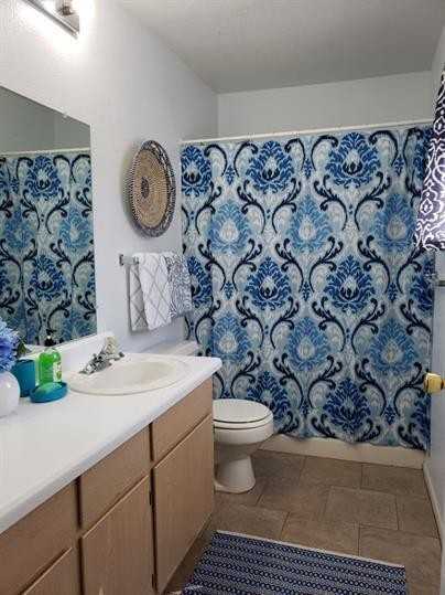 722 W Broomfield - Photo 7 of 47