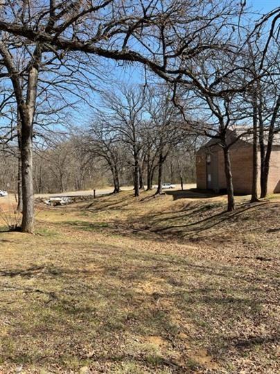 WOOD MANOR - Photo 7 of 14