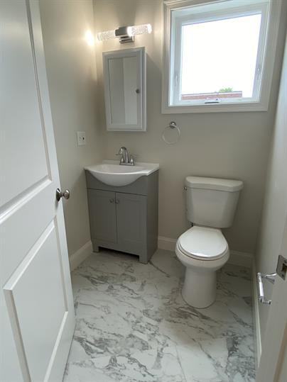 219 Waterman Street - Photo 7 of 10