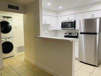 The Vue Owner LLC | 1503 West Missouri Avenue - Photo 2 of 50