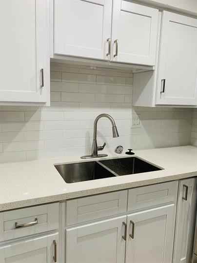 The Vue Owner LLC | 1503 West Missouri Avenue - Photo 3 of 50