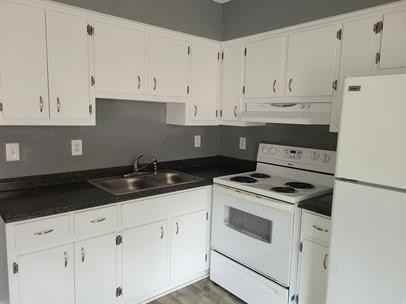 812 West 27th Street - Photo 7 of 45