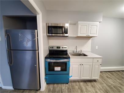 Ella Gardens - Photo 2 of 7