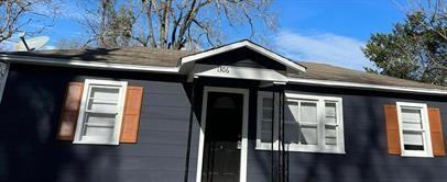 12th St. 1306 - Photo 2 of 10