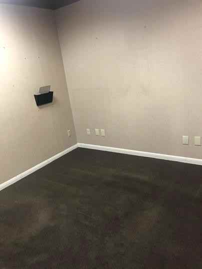 700 South Park Avenue - Photo 5 of 12