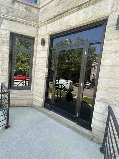 3121 West Pierce Avenue - Photo 2 of 25