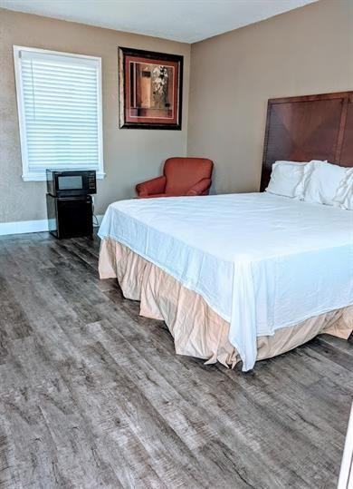 Freeborn Suites - Photo 5 of 5