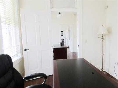 Rhodesbilt-230 - Photo 4 of 9