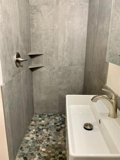 1140 North Richey Boulevard - Photo 7 of 8