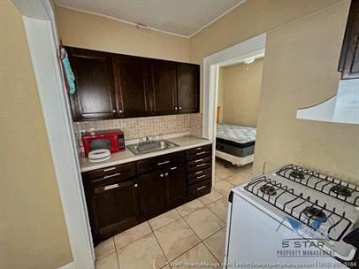 1104 Arizona Avenue !! - Photo 7 of 17