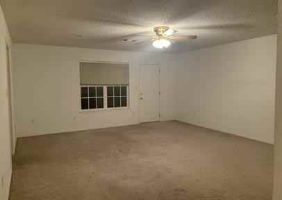 Chateau Apartments - Photo 3 of 50