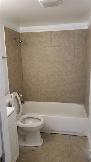 398 South Central Avenue - Photo 2 of 8