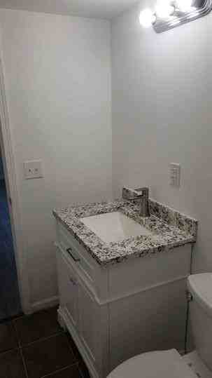 398 South Central Avenue - Photo 7 of 8