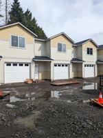 featured image of 2711 Niki Ln