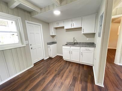 1950 Jammes Road - Photo 2 of 9