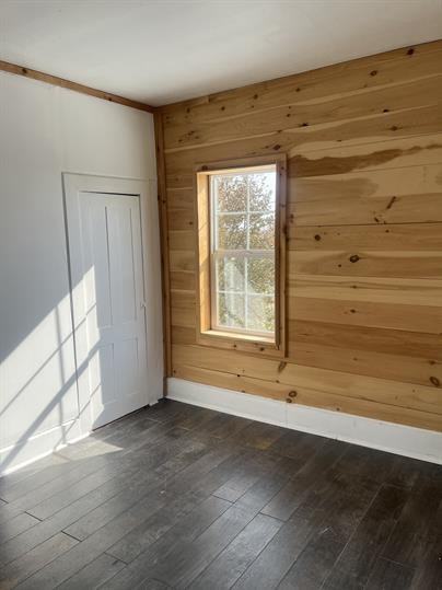 539 West Pearl Street - Photo 3 of 10