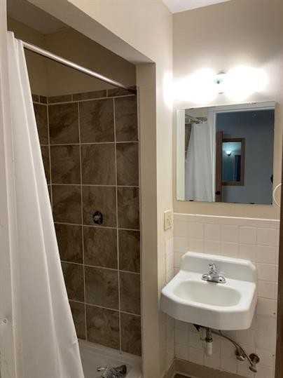 Woodland Park - Lyons, KS - Photo 4 of 9