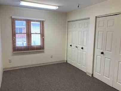 Woodland Park - Lyons, KS - Photo 5 of 9