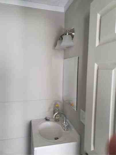 10 Pencil Lane - Photo 2 of 10