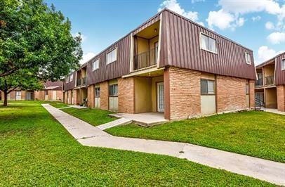 Desert Village Apartments - Photo 2 of 20