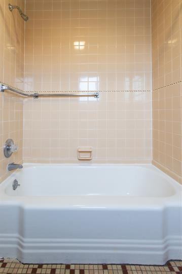 886 Wayne Ave (Heath Housing - Photo 5 of 45