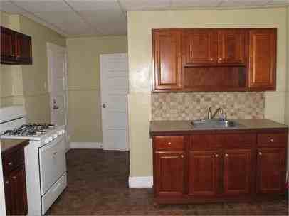 667-673 Union Avenue - Photo 2 of 9