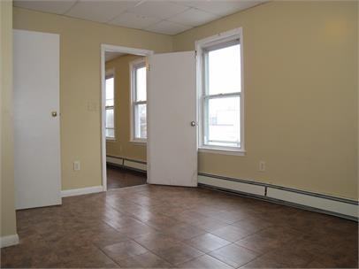 667-673 Union Avenue - Photo 7 of 9