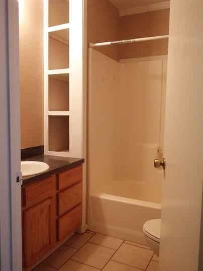 Country Place Apts - Photo 6 of 21