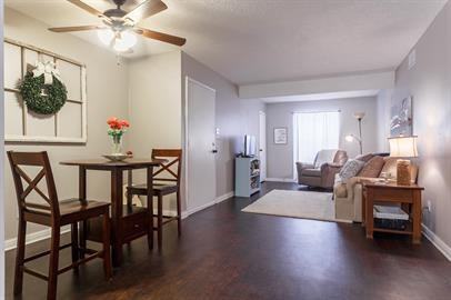 Forest Creek Apartments - Photo 7 of 19