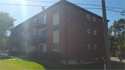 10210 Ridgeland Ave - Photo 2 of 6