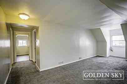 907 West Main Street - Unit 3 - Photo 3 of 10