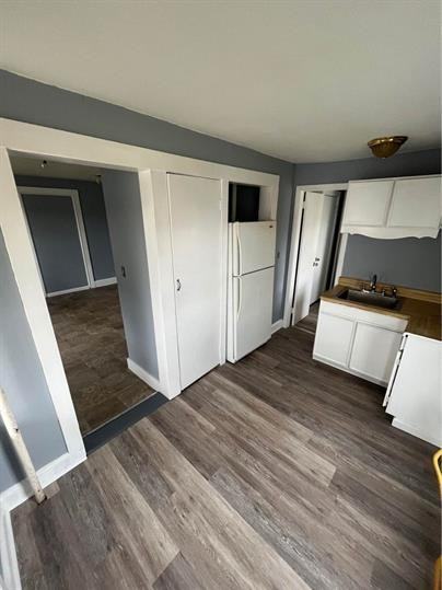 303 Robble Avenue - Photo 3 of 11