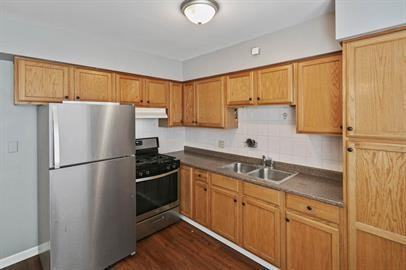 2646 North Harlem Avenue - Photo 3 of 22