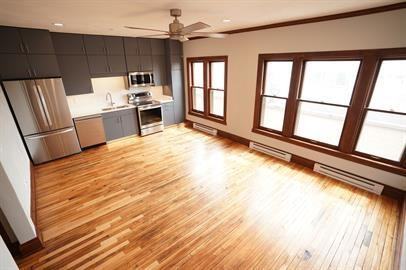 704706 Jefferson St Apartments 704 Jefferson St, Waterloo, IA 50701