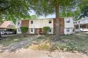 featured image of 914 S 25th St