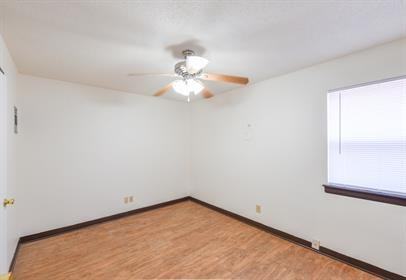 914 South 25th Street - Photo 6 of 18