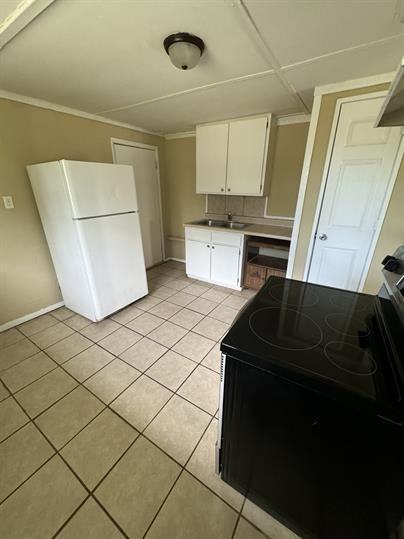 3718 Mayo Street Unit A - Photo 3 of 9