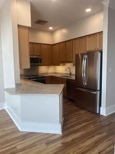 215-225 Decatur LLC - Photo 4 of 44