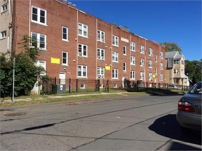 12-20 Rockville Street, Hartford, CT 06112 - Photo 5 of 50