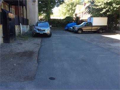 12-20 Rockville Street, Hartford, CT 06112 - Photo 7 of 50