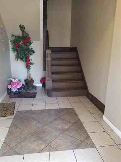 270 Sigourney and 114, 116 Ashley Street - Photo 6 of 50