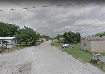 Shady Cove Mobile Home & RV Park - Photo 3 of 19