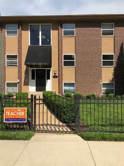 2050 - Photo 6 of 18